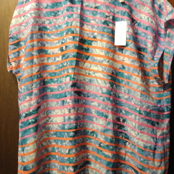 Top - Picture 1 of 2